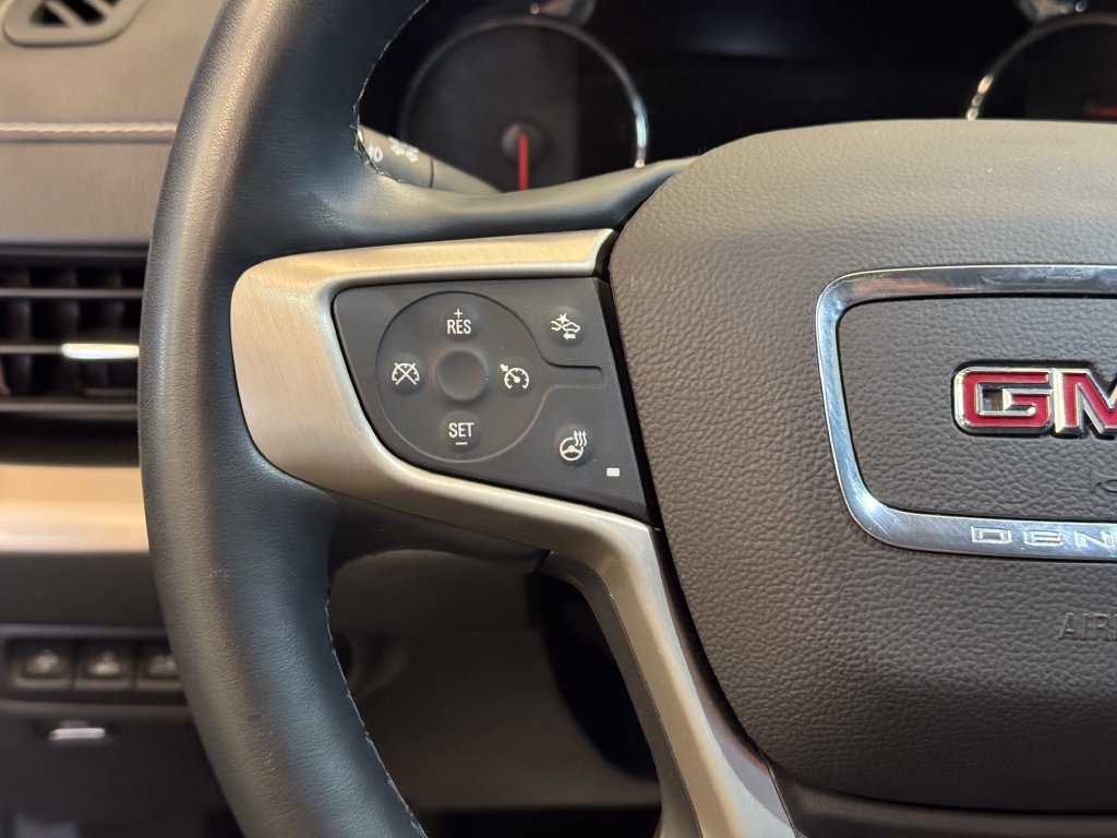 Used 2023 GMC Terrain Denali AWD/4WD image 11