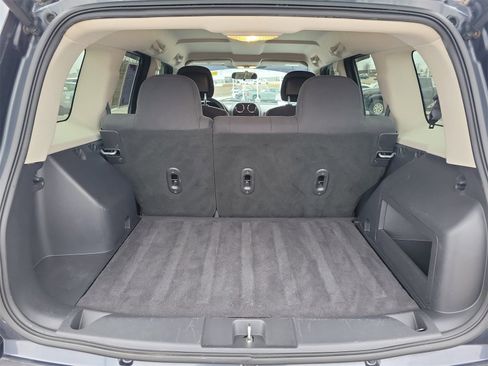 Used 2015 Jeep Patriot Sport w/ Power Value Group image 9
