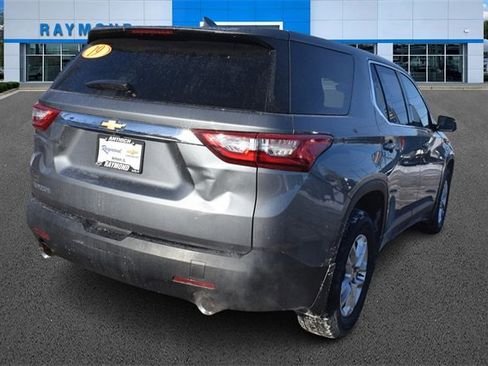 Used 2019 Chevrolet Traverse LS image 3