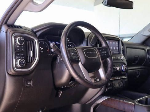 Used 2022 GMC Sierra 2500 Denali image 18