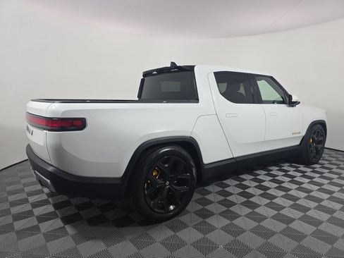 Used 2024 Rivian R1T Adventure AWD/4WD image 5