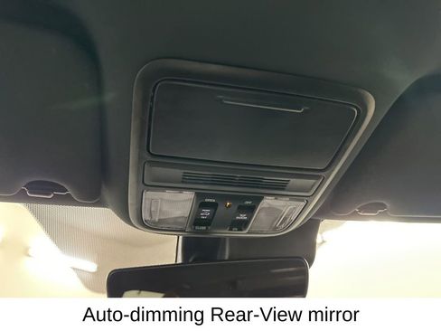 Used 2022 Honda Pilot TrailSport image 47