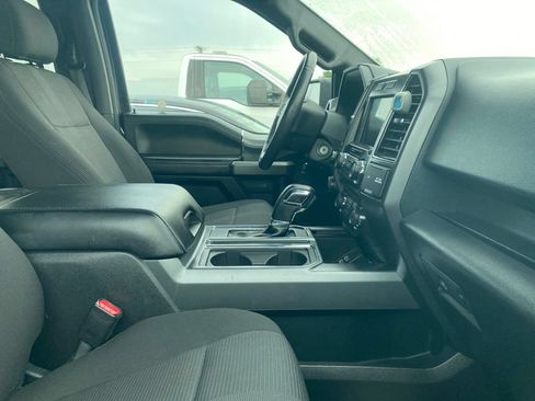 Used 2017 Ford F150 XLT w/ Equipment Group 302A Luxury AWD/4WD image 7