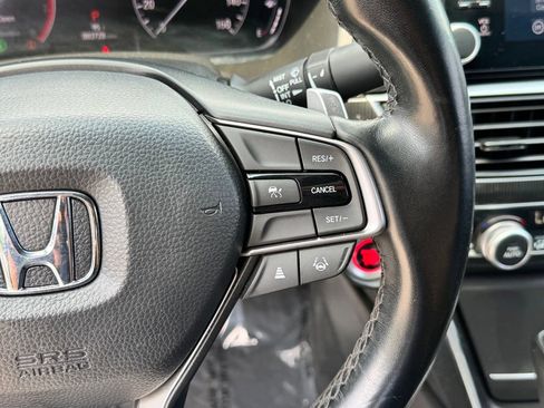 Used 2021 Honda Accord Sport image 8