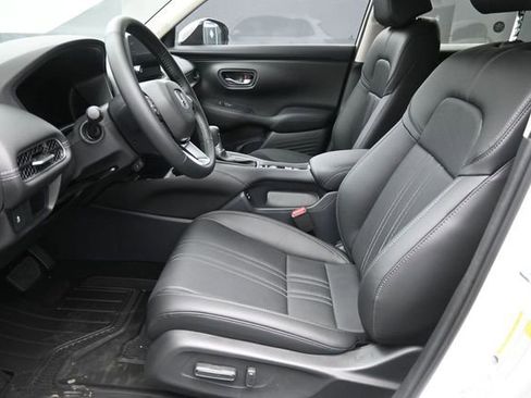 New 2026 Honda HR-V EX-L image 13