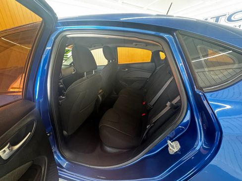 Used 2013 Dodge Dart SXT image 9