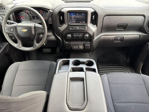 Used 2021 Chevrolet Silverado 1500 Custom image 11