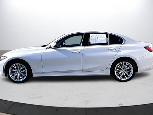 Used 2024 BMW 330i xDrive 330i xDrive w/ Convenience Package image 6
