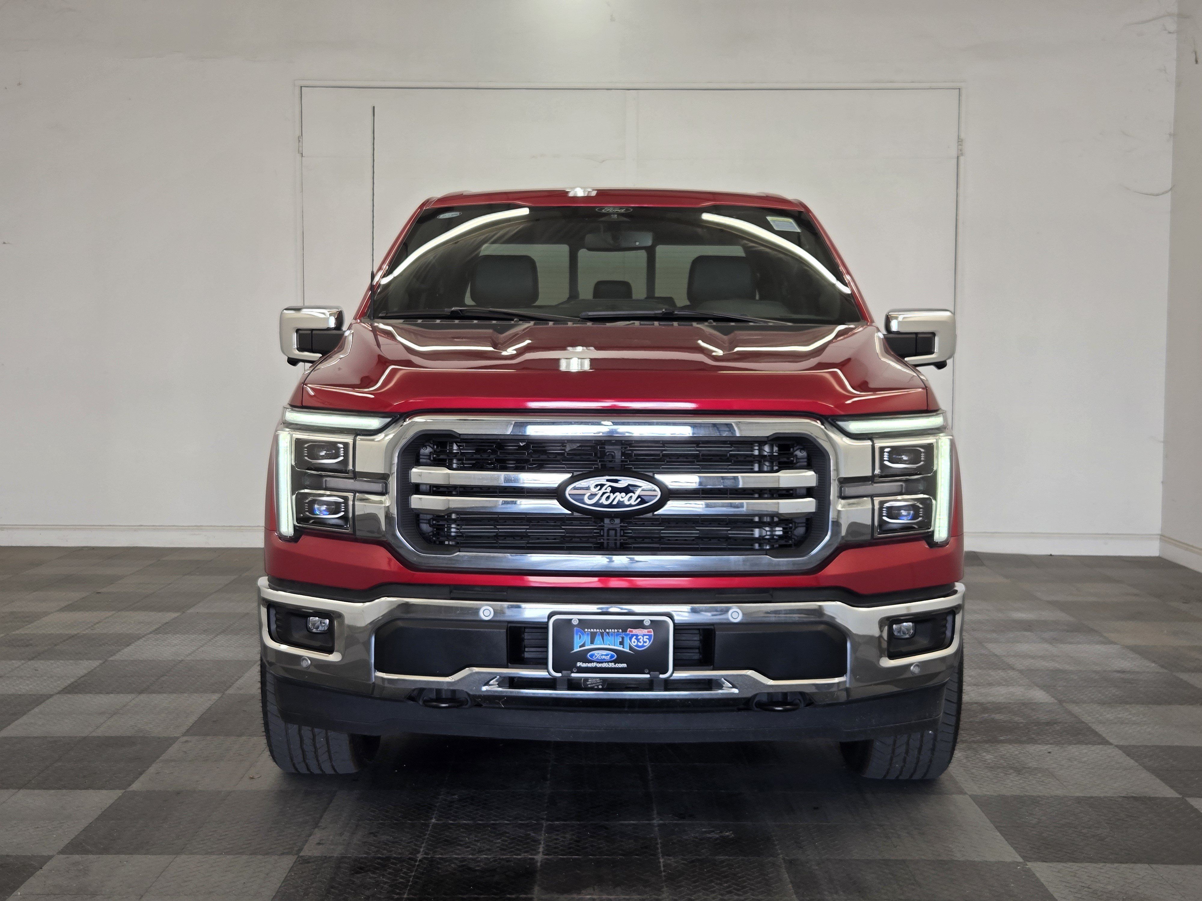 Used 2025 Ford F150 Lariat w/ Equipment Group 501A Mid AWD/4WD image 3