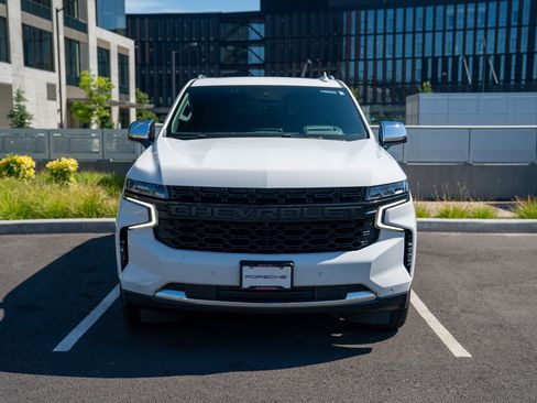 Used 2023 Chevrolet Tahoe Premier AWD/4WD image 6