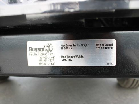 Used 2025 Chevrolet Silverado 2500 W/T w/ WT/CX Safety Package AWD/4WD image 39