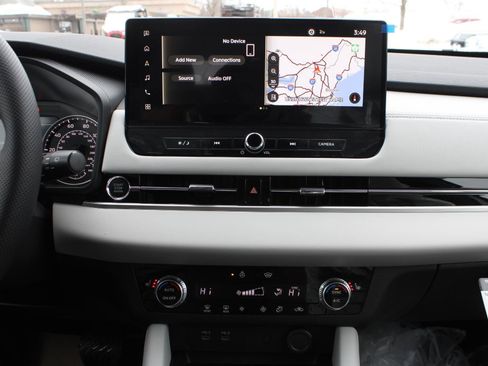 New 2026 Mitsubishi Outlander SE AWD/4WD image 13