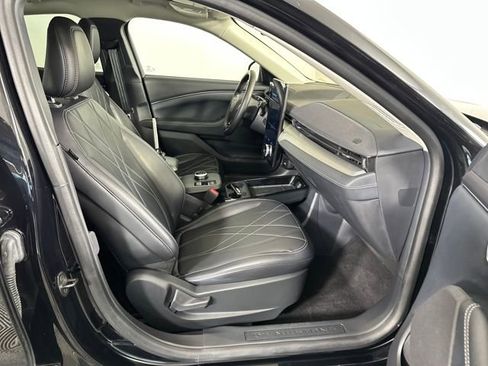 Used 2021 Ford Mustang Mach-E California Route 1 image 28