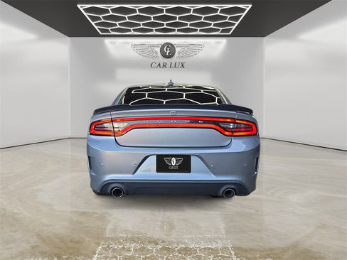 Used 2017 Dodge Charger R/T Scat Pack w/ Technology Group image 4