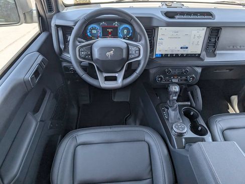 New 2026 Ford Bronco Badlands AWD/4WD image 7