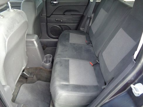 Used 2014 Jeep Patriot Sport w/ Tire & Wheel Group image 3