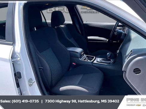 Used 2023 Dodge Charger R/T RWD image 6