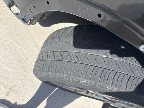 Used 2018 MAZDA CX-9 Signature AWD/4WD image 18