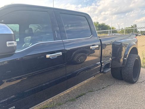 Used 2024 Ford F450 Platinum w/ FX4 Off-Road Package AWD/4WD image 15