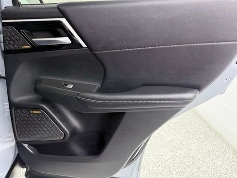 Used 2025 Mitsubishi Outlander SE FWD image 20