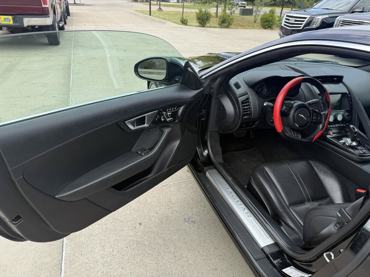 Used 2015 Jaguar F-TYPE S RWD image 8
