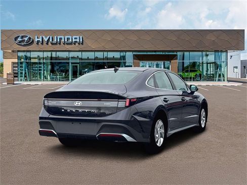 New 2026 Hyundai Sonata SE image 7