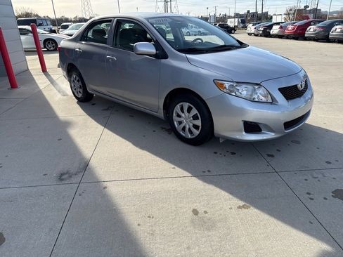 Used 2010 Toyota Corolla LE image 6