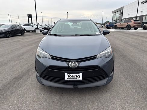 Used 2019 Toyota Corolla L w/ Body Protection Package FWD image 2