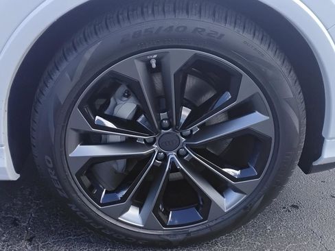 New 2026 Audi Q7 Premium Plus image 11