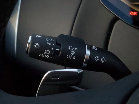 New 2025 Land Rover Range Rover SE image 15