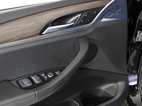 Used 2020 BMW X3 xDrive30i w/ Premium Package image 13