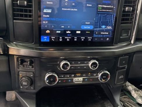 Used 2024 Ford F250 Lariat image 6