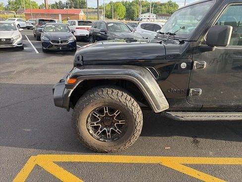 Used 2021 Jeep Gladiator Sport AWD/4WD image 6