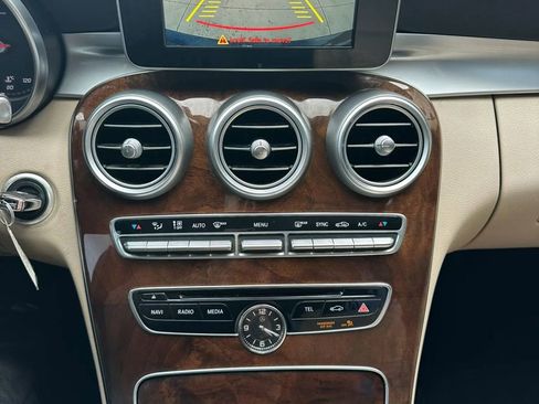 Used 2015 Mercedes-Benz C 300 C 300 4MATIC Sedan 4D image 19