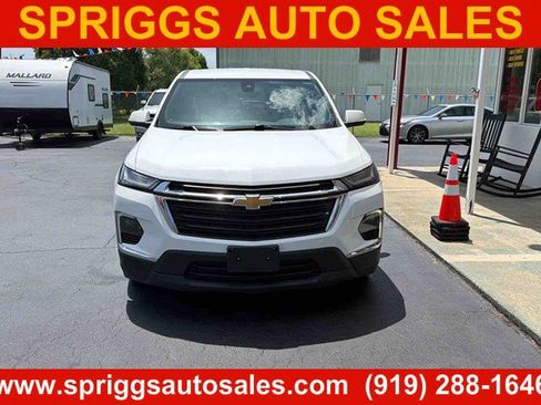 Used 2023 Chevrolet Traverse LS w/ LPO, Cargo Package AWD/4WD image 2