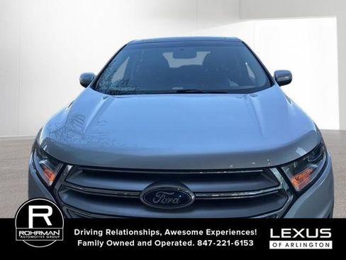 Used 2017 Ford Edge SEL w/ Equipment Group 201A AWD/4WD image 3