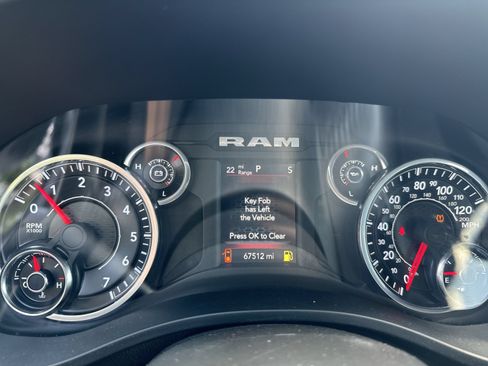 Used 2021 RAM 1500 Big Horn RWD image 10
