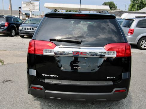 Used 2015 GMC Terrain SLE w/ Convenience Package image 5