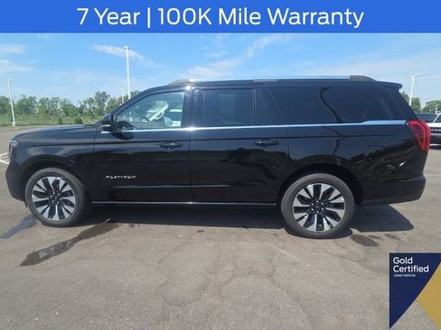 Used 2025 Ford Expedition Max Platinum w/ Driver's Package AWD/4WD image 22