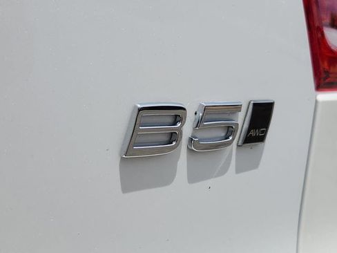 New 2026 Volvo XC40 B5 Plus w/ Climate Package image 16