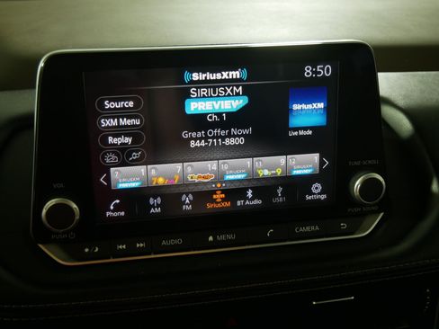 Used 2023 Nissan Rogue SV w/ SV Premium Package AWD/4WD image 22