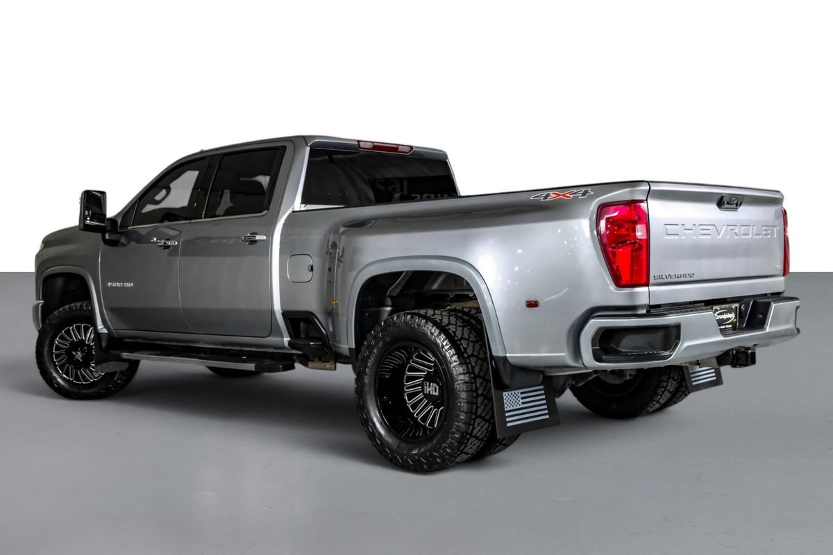 Used 2025 Chevrolet Silverado 3500 LTZ w/ LTZ Convenience Package AWD/4WD image 11