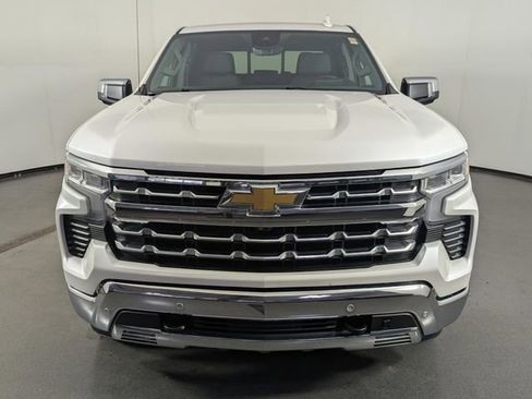 Used 2023 Chevrolet Silverado 1500 LTZ w/ Technology Package AWD/4WD image 3