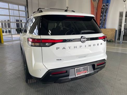 New 2026 Nissan Pathfinder SV FWD image 6