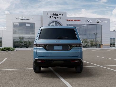 New 2026 Jeep Grand Wagoneer Limited w/ Premium Group II AWD/4WD image 8