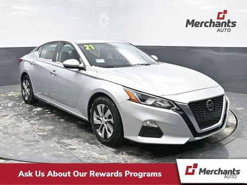 Used 2021 Nissan Altima 2.5 S image 1