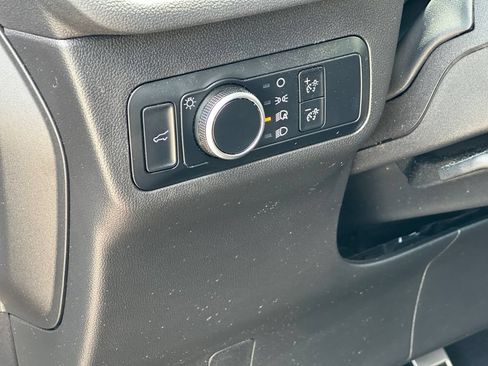 Used 2024 Ford Escape ST-Line w/ Tech Pack #1 FWD image 21