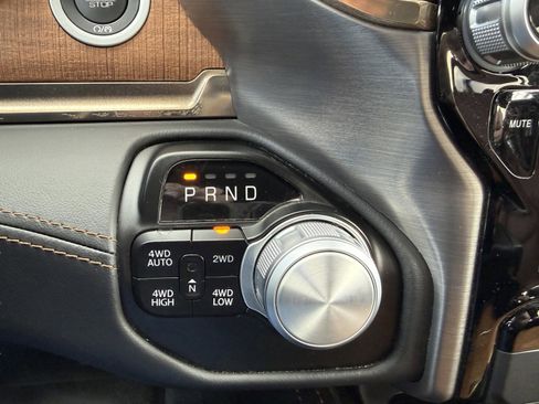 Used 2022 RAM 1500 Limited image 23