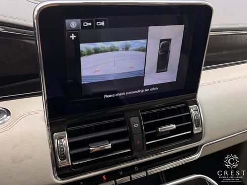Used 2018 Lincoln Navigator Reserve AWD/4WD image 30