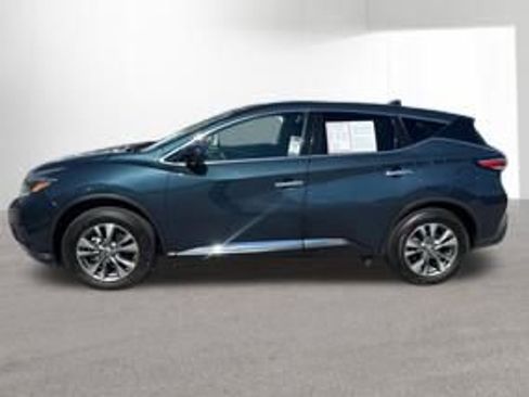 Used 2018 Nissan Murano S image 9